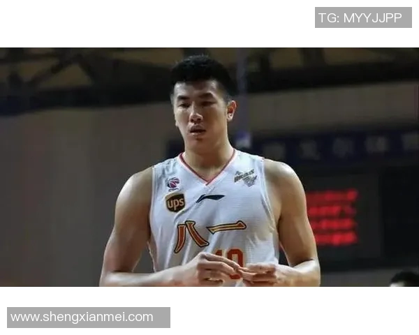 邹雨宸：从篮球新星到职业生涯的辉煌转折之路